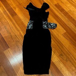 St Simon Elegant Velvety Rayon Black Dress with Silver velvety sash size 6